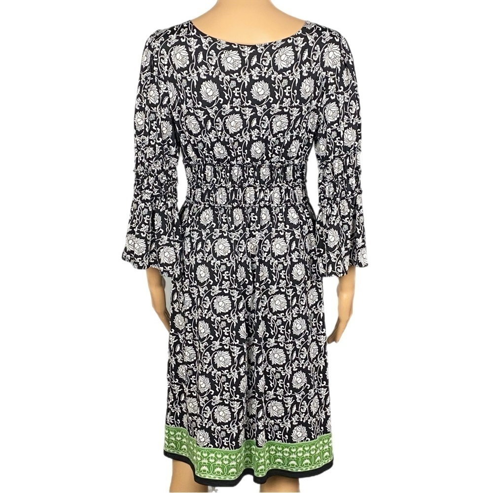MAX STUDIO black & ivory surplice dress with shirred waist/sleeves. Medium. EUC - Picture 9 of 12